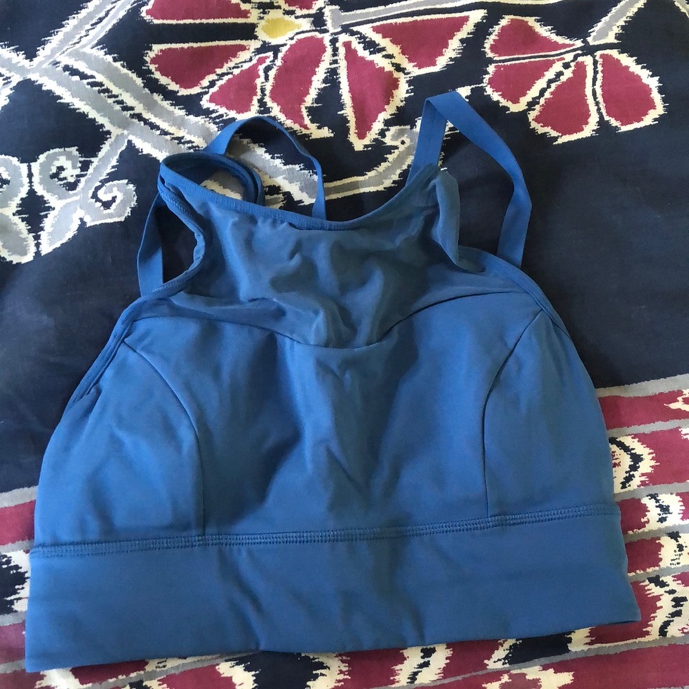 New condition Lululemon sports bra